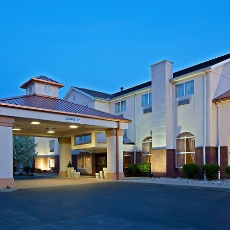 Holiday Inn Express Hotel & Suites Cincinnati-North/Шаронвилл Экстерьер фото