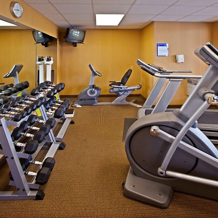 Holiday Inn Express Hotel & Suites Cincinnati-North/Шаронвилл Экстерьер фото
