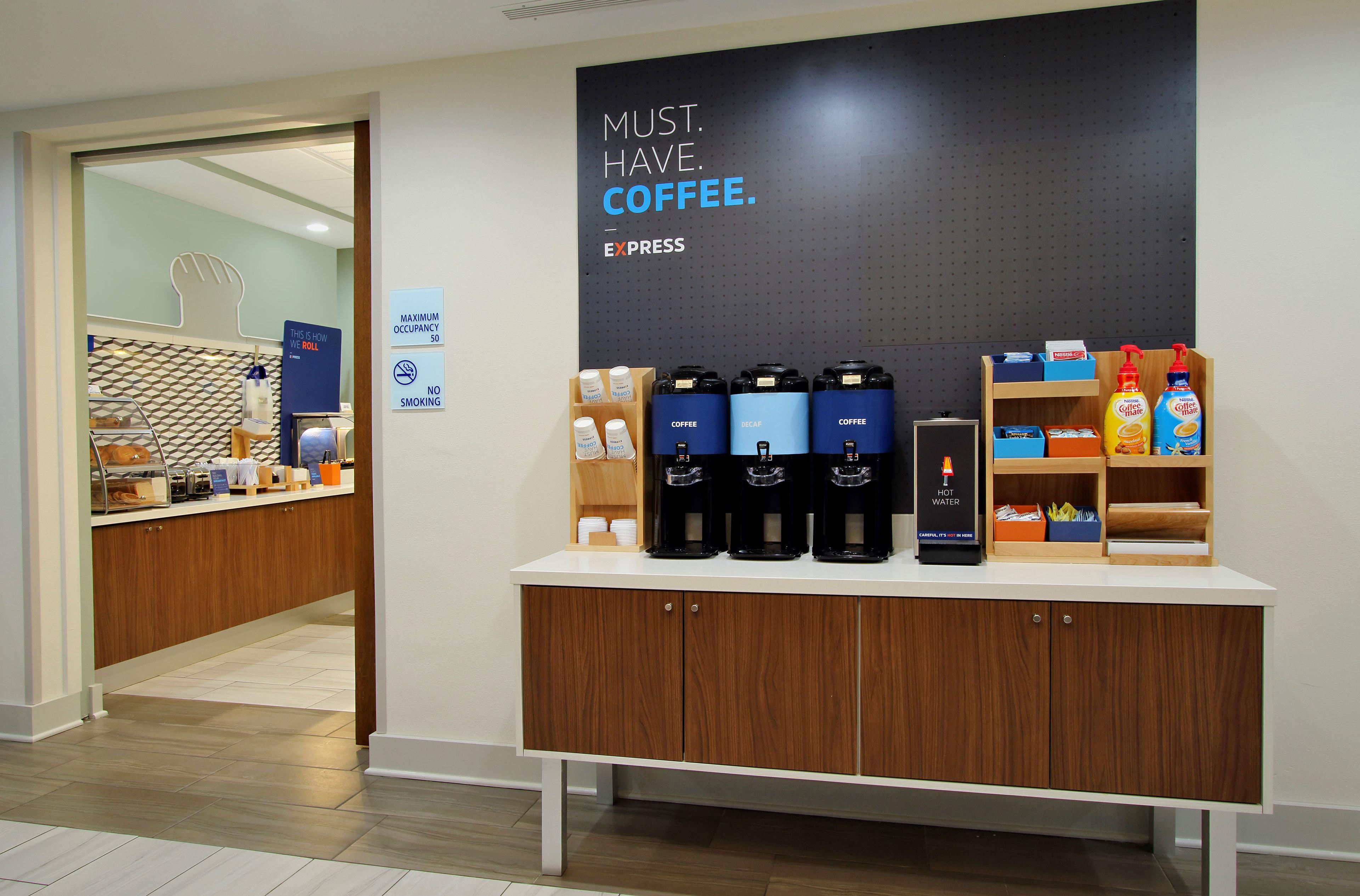 Holiday Inn Express Hotel & Suites Cincinnati-North/Шаронвилл Экстерьер фото